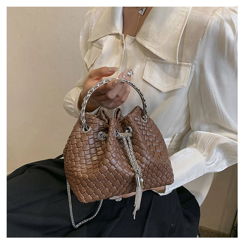 Women's Small Pu Leather Solid Color Streetwear Bucket String Crossbody Bag