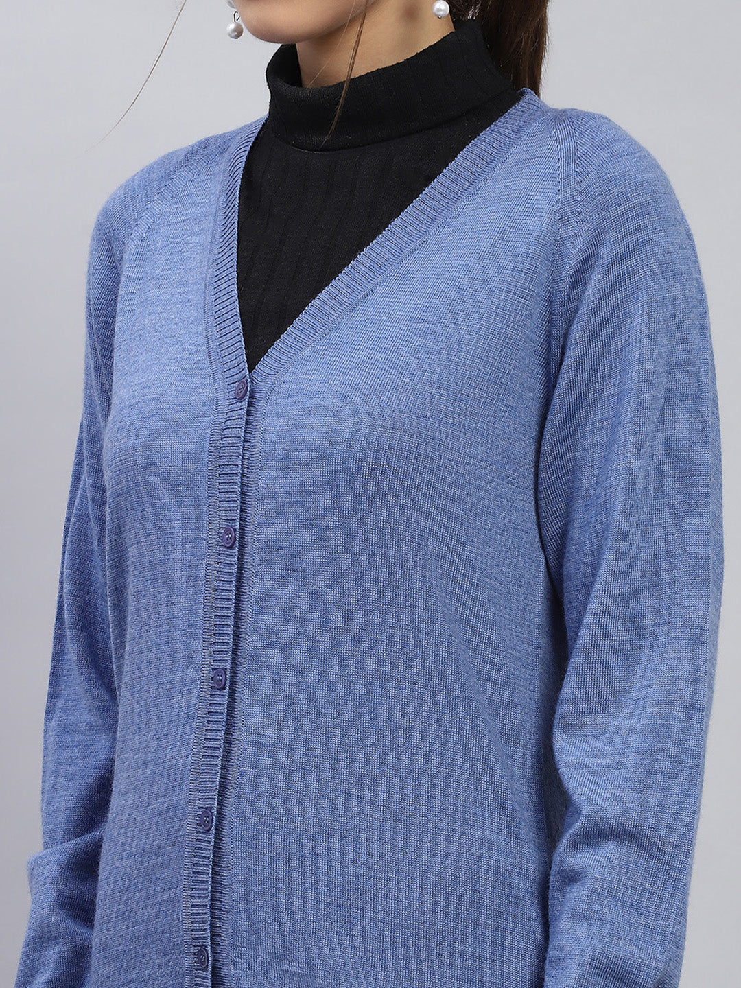 Women Blue Solid V Neck Full Sleeve Cardigan