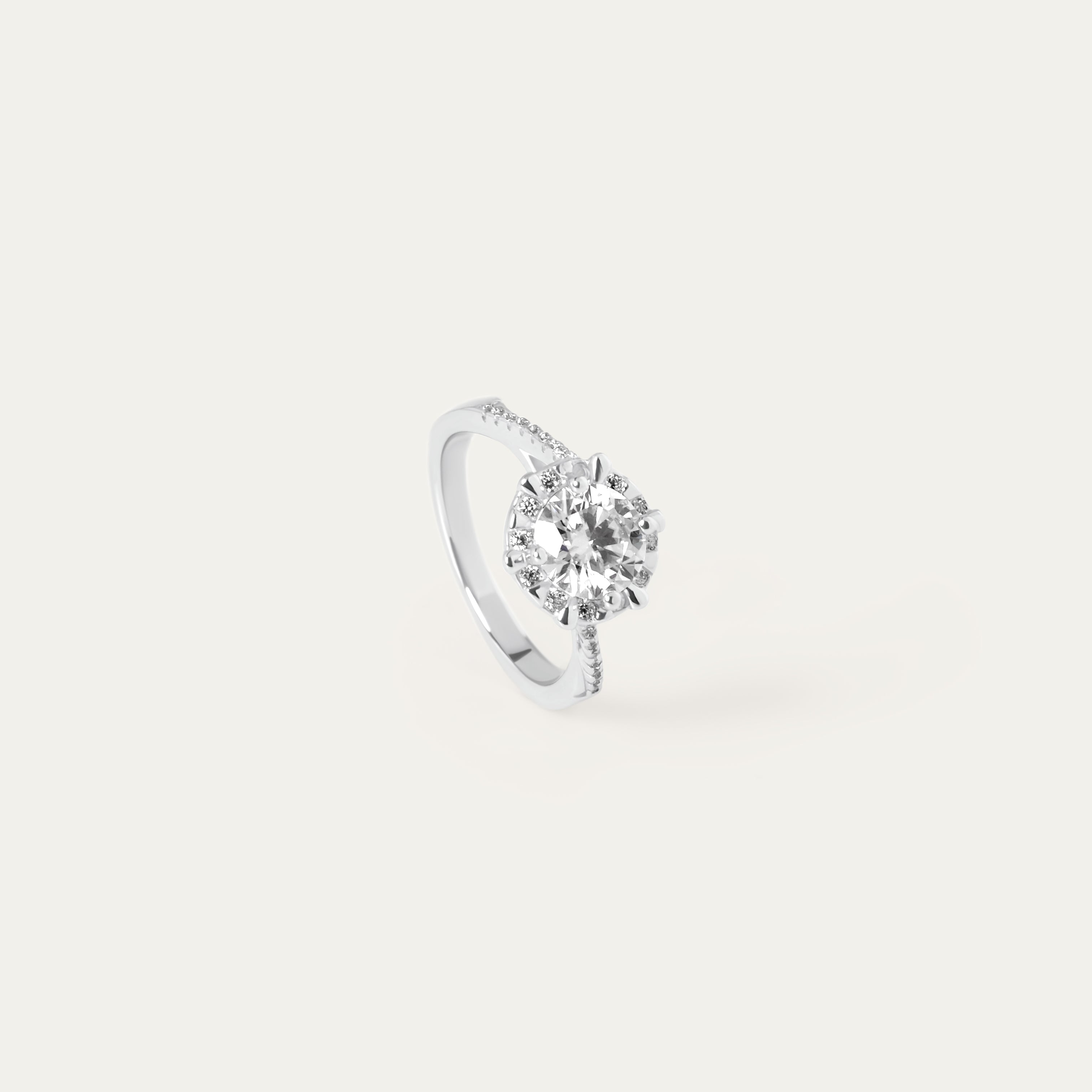 Rima 1.0ct Moissanite Ring (925 Sterling Silver. Size 5)