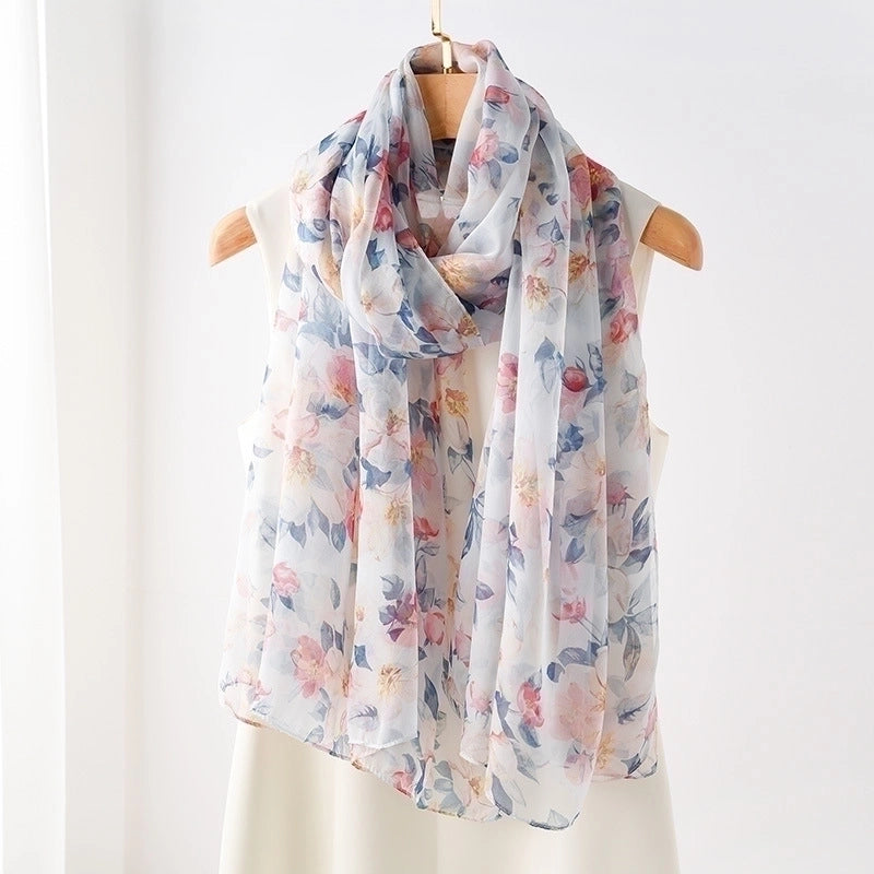 Women's Elegant Geometric Satin Silk Scarf