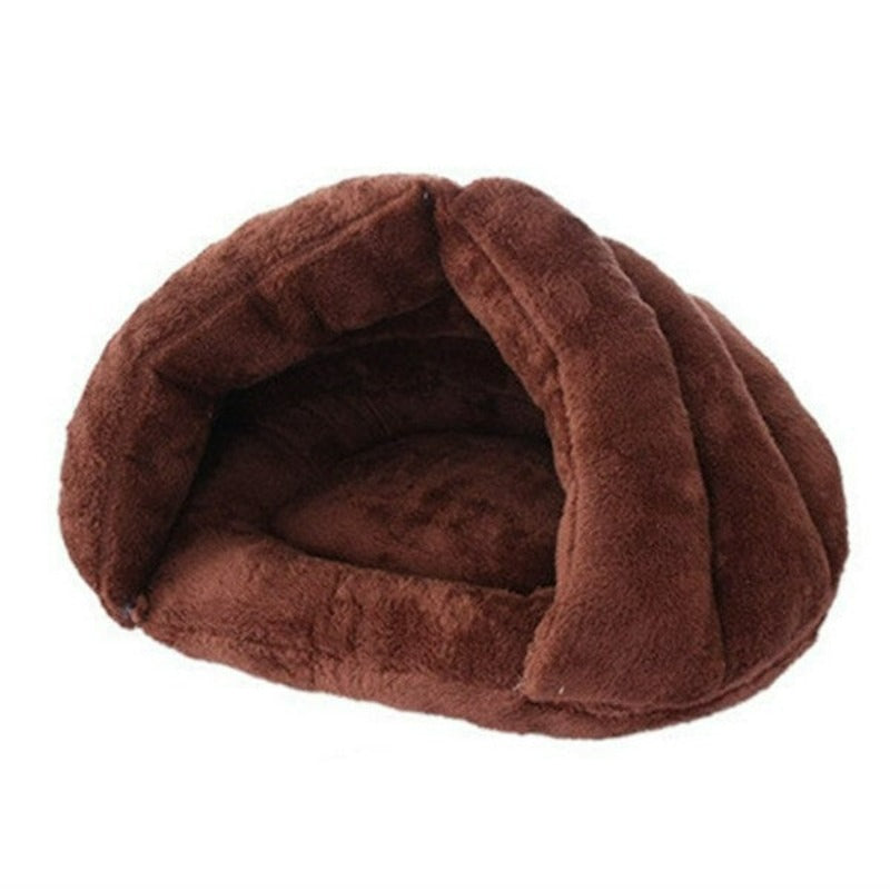 Kennel Winter Warm House