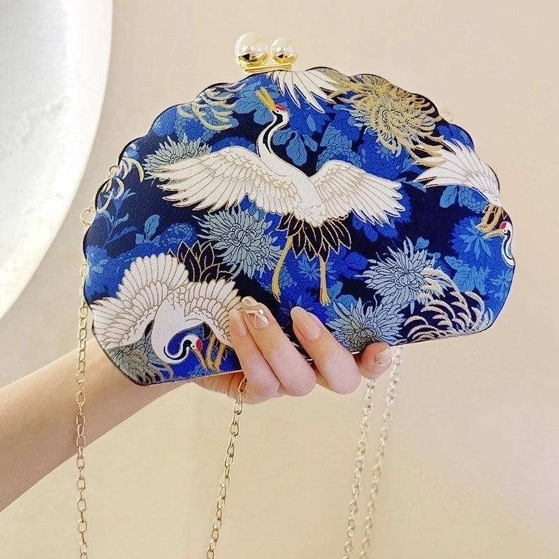 Women's All Seasons Woven Fabric Flower Crane Elegant Vintage Style Shell Lock Clasp Evening Bag