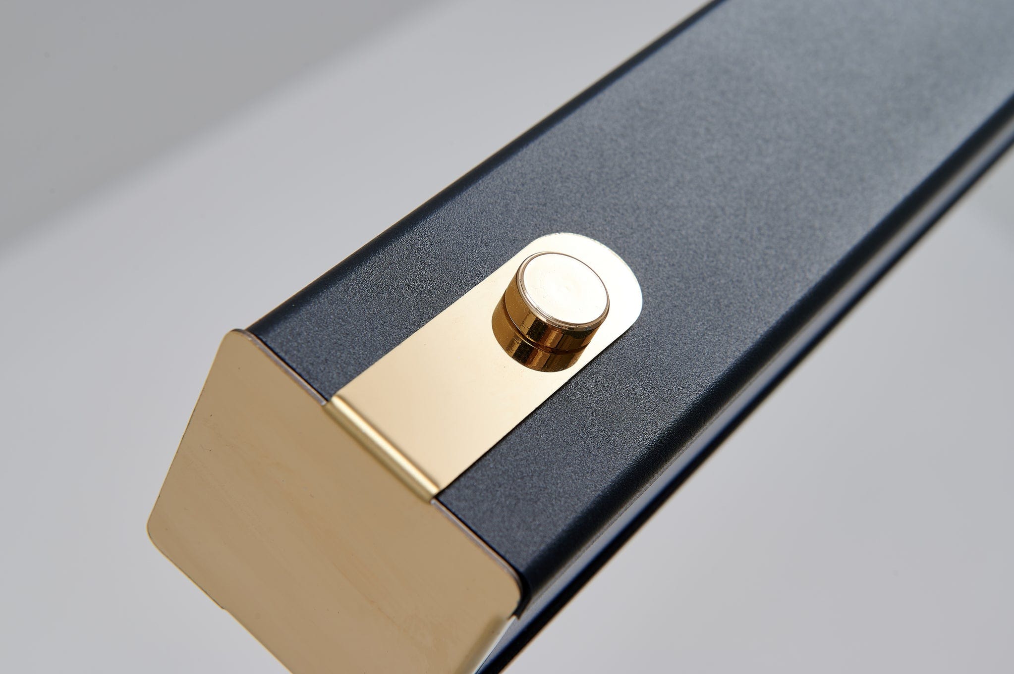 Hylander | Pendant Light