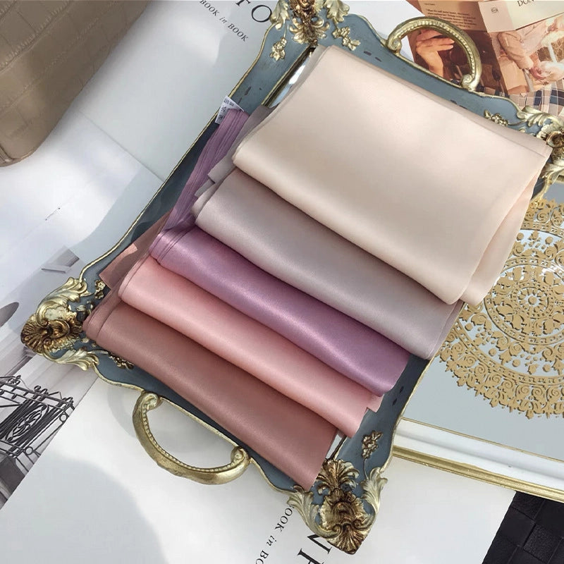 Women's Minimalist Classic Style Color Block Silk Silk Scarf