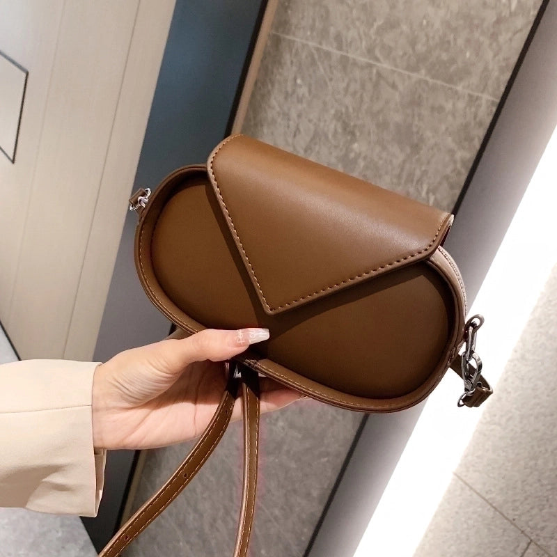 Women's Small Pu Leather Solid Color Streetwear Flip Cover Shoulder Bag