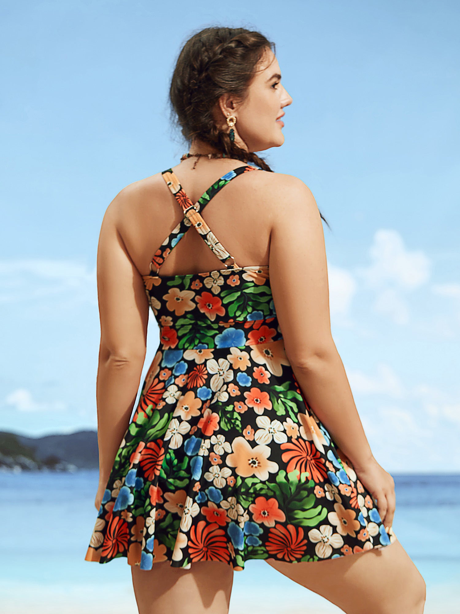 Floral Heart Neckline Twist Front Swim Dress