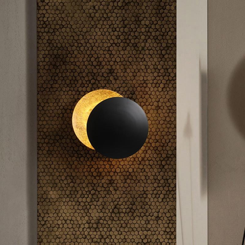 Einar | Modern Wall Lamp