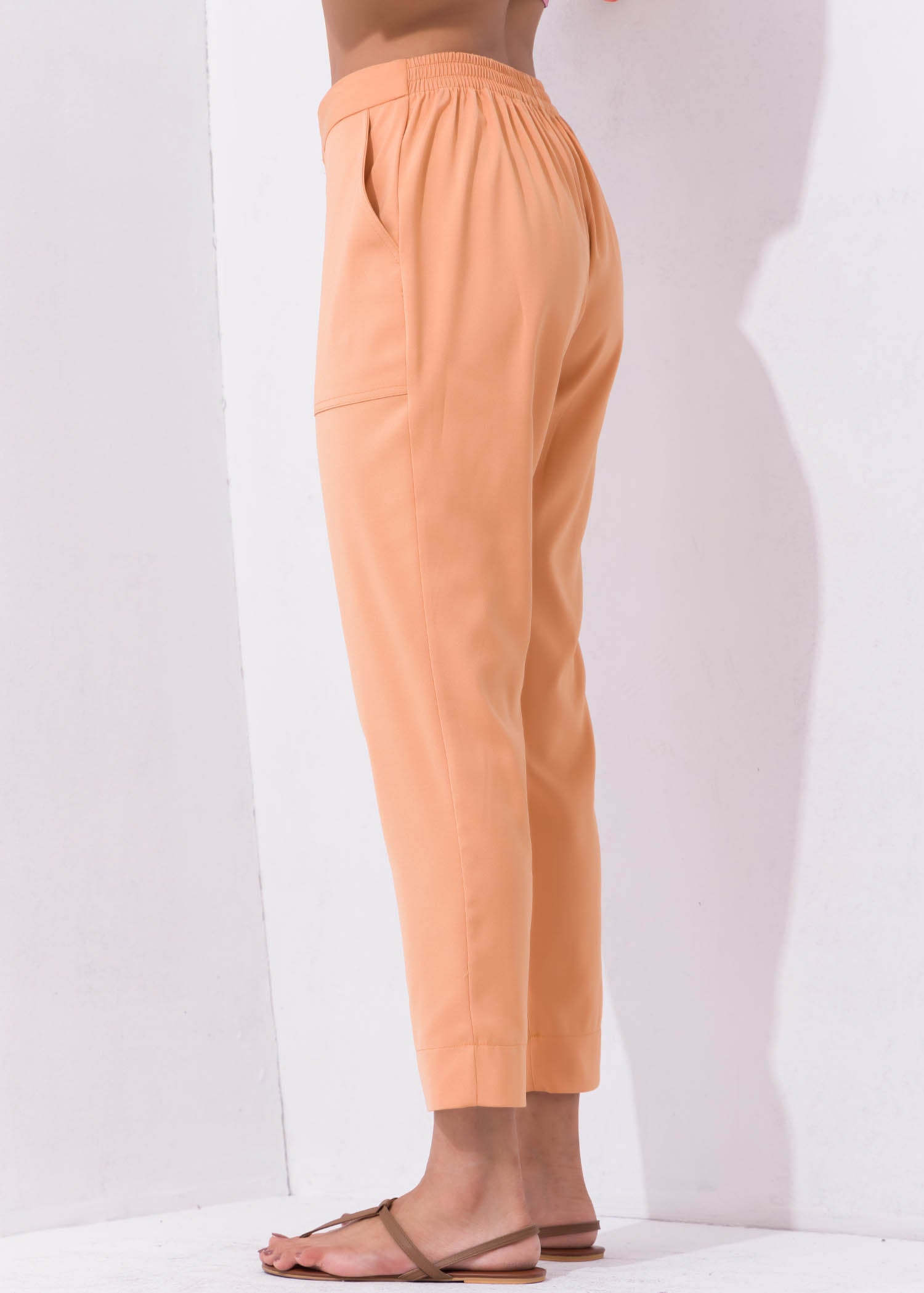 Basic Pant With Front Pockets