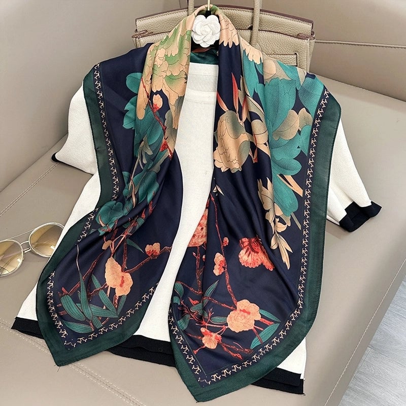 Women's Elegant Vacation Stripe Flower Polyester Silk Scarf