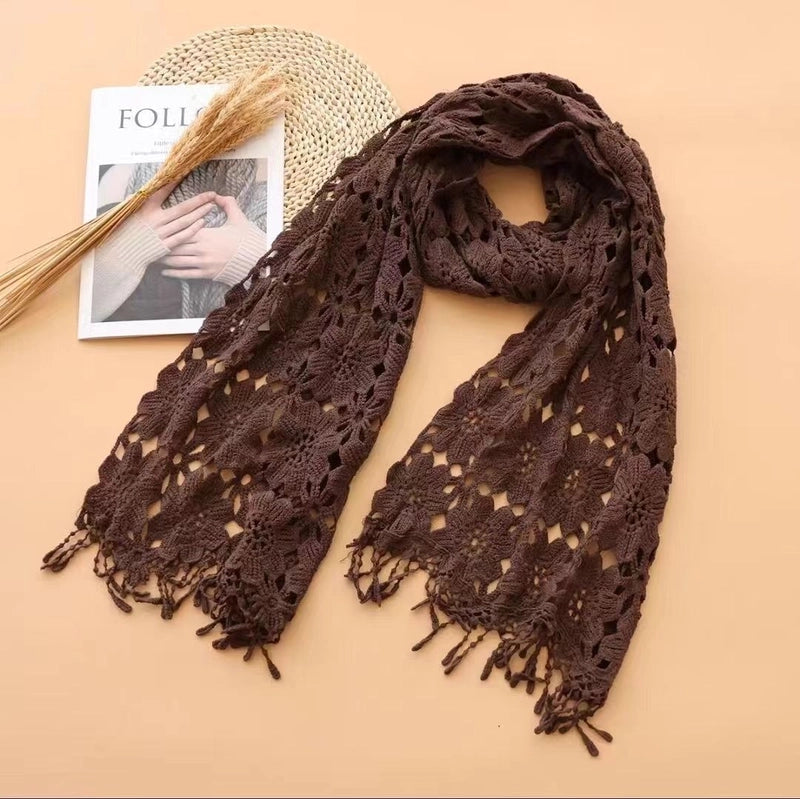 Autumn New Vintage Knitted Cotton Vintage Artistic Crochet Hollow Tassel Design Age-reducing Long Scarf For Women