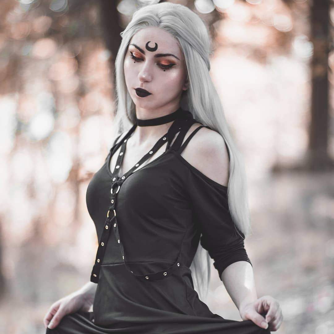 WOMEN'S GOTHIC DRESS