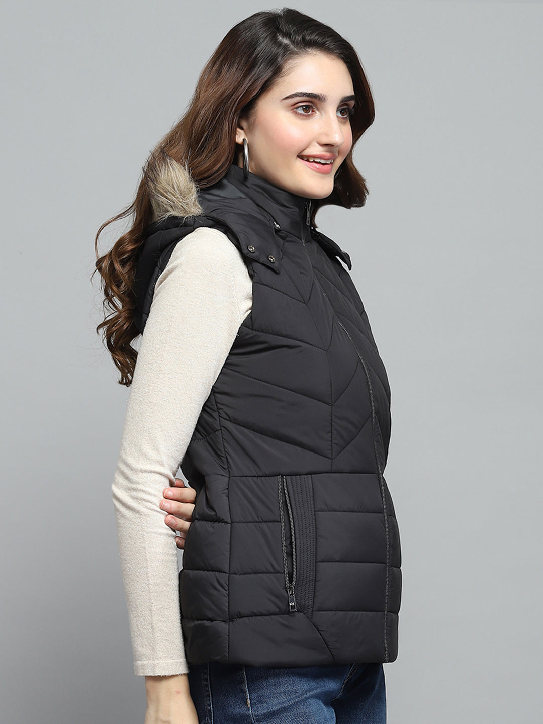 Women Black Solid Detachable Hood Sleeveless Jacket