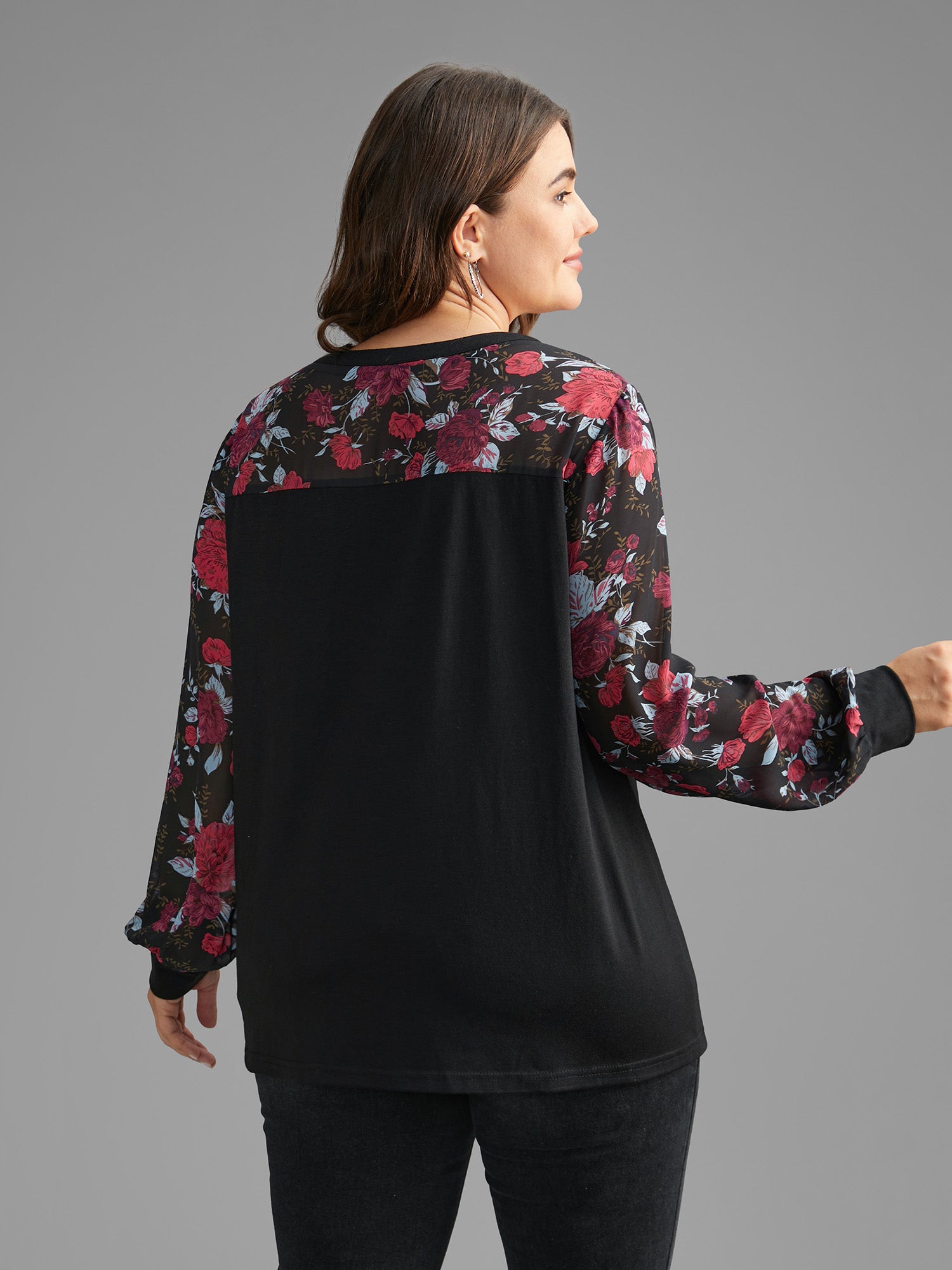 Round Neck Floral Patchwork Stretchy T-shirt