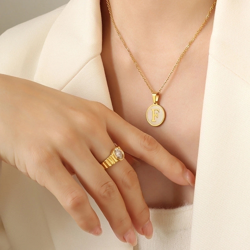 Fashion Letter 304 Stainless Steel Shell 18K Gold Plated Plating Pendant Necklace