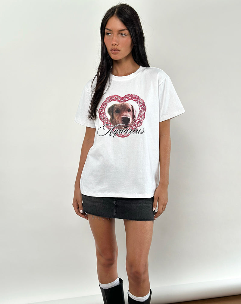 Oversized Basic Tee in White with Aquarius Dog Graphic