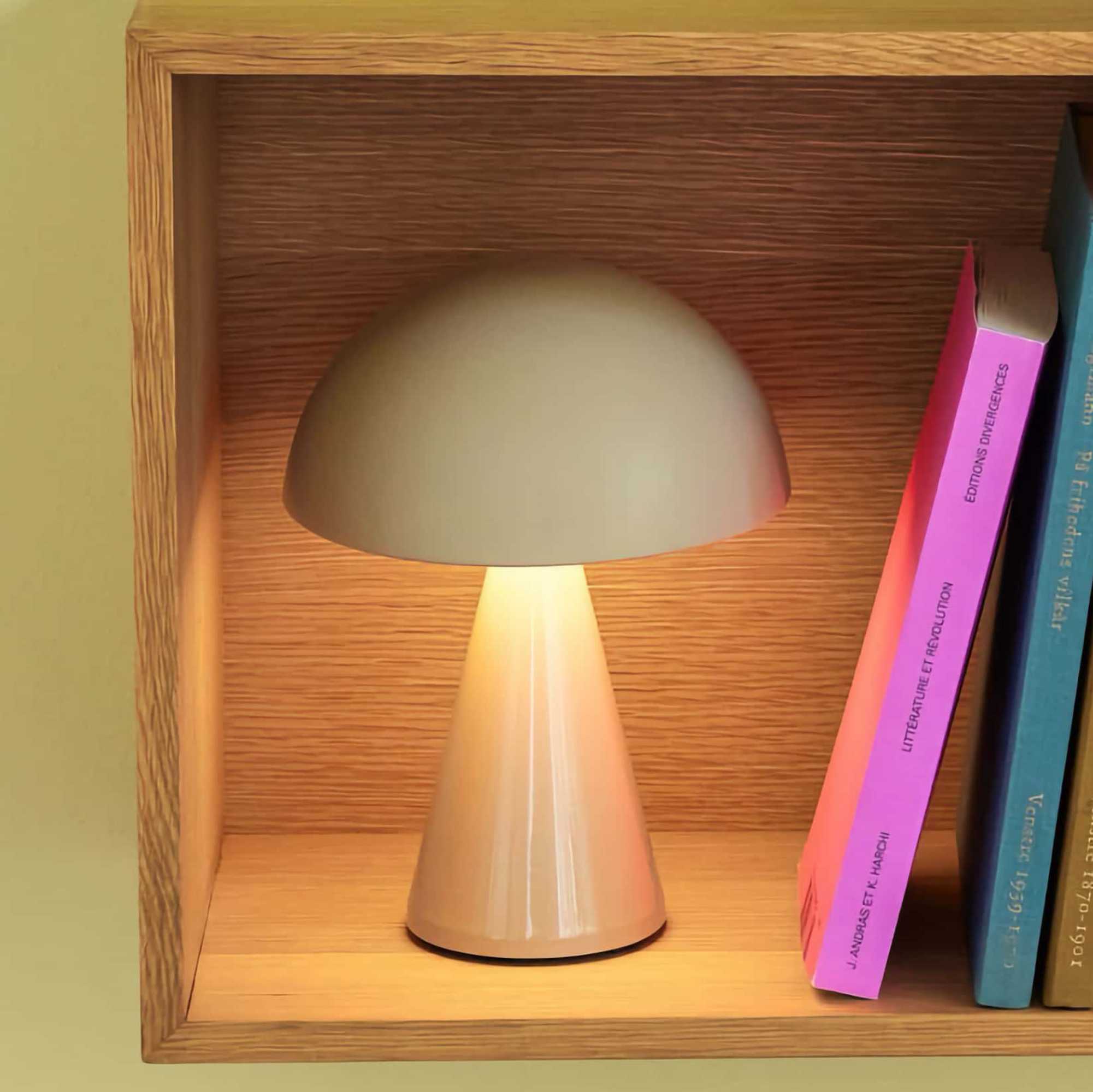 Mush Portable Lamp Sand