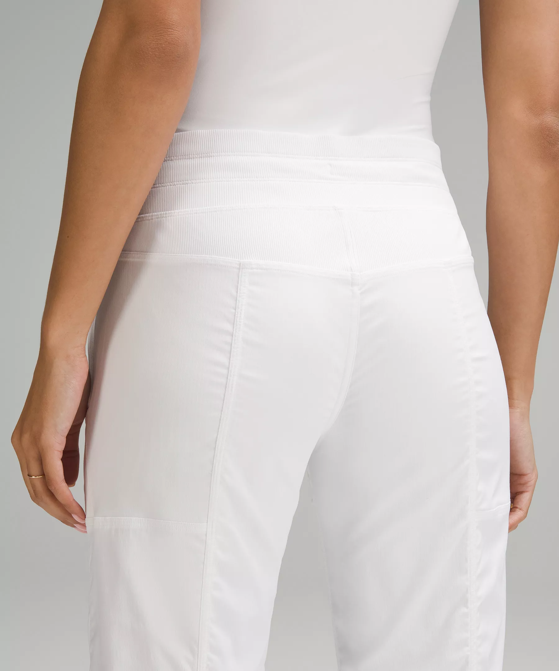 Dance Studio Mid-Rise Pant Regular