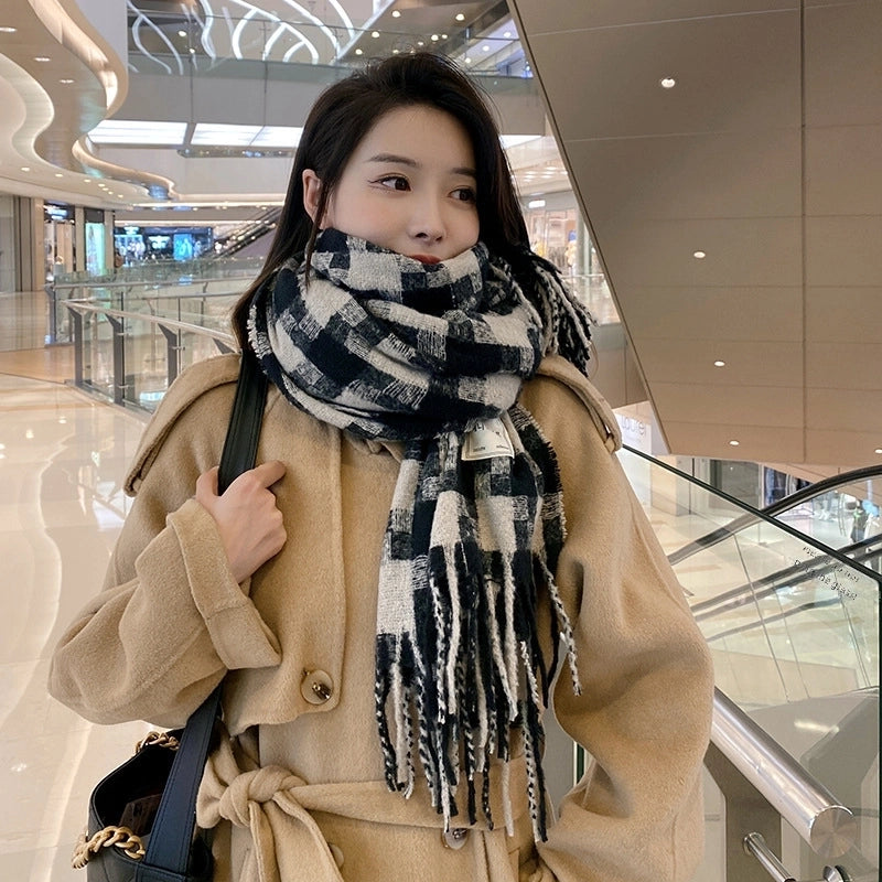 In Stock New Large Plaid Scarf Women's Autumn And Winter Warm Long Thickened All-matching Shawl Men's Scarf