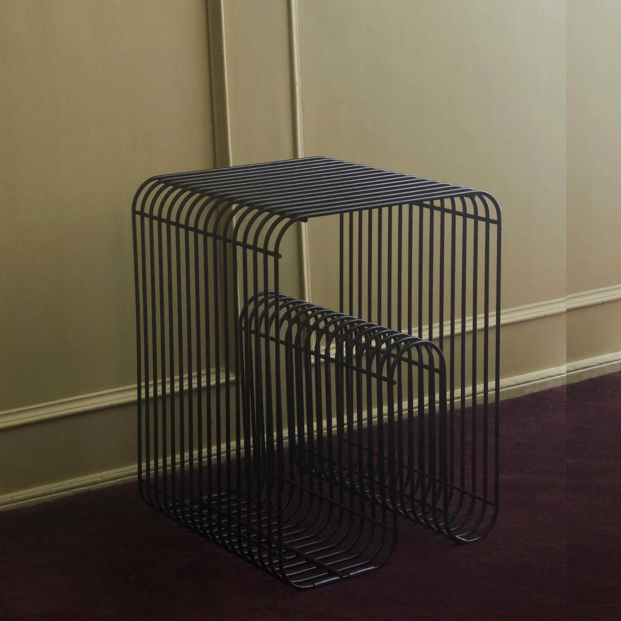 Aytm Curva Stool. black