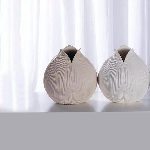 Bloom Porcelain Vase - Beige