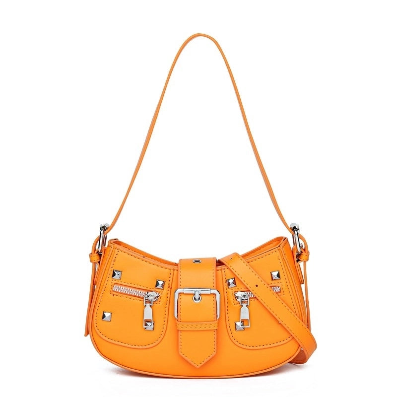 Women's Medium Pu Leather Solid Color Streetwear Magnetic Buckle Underarm Bag