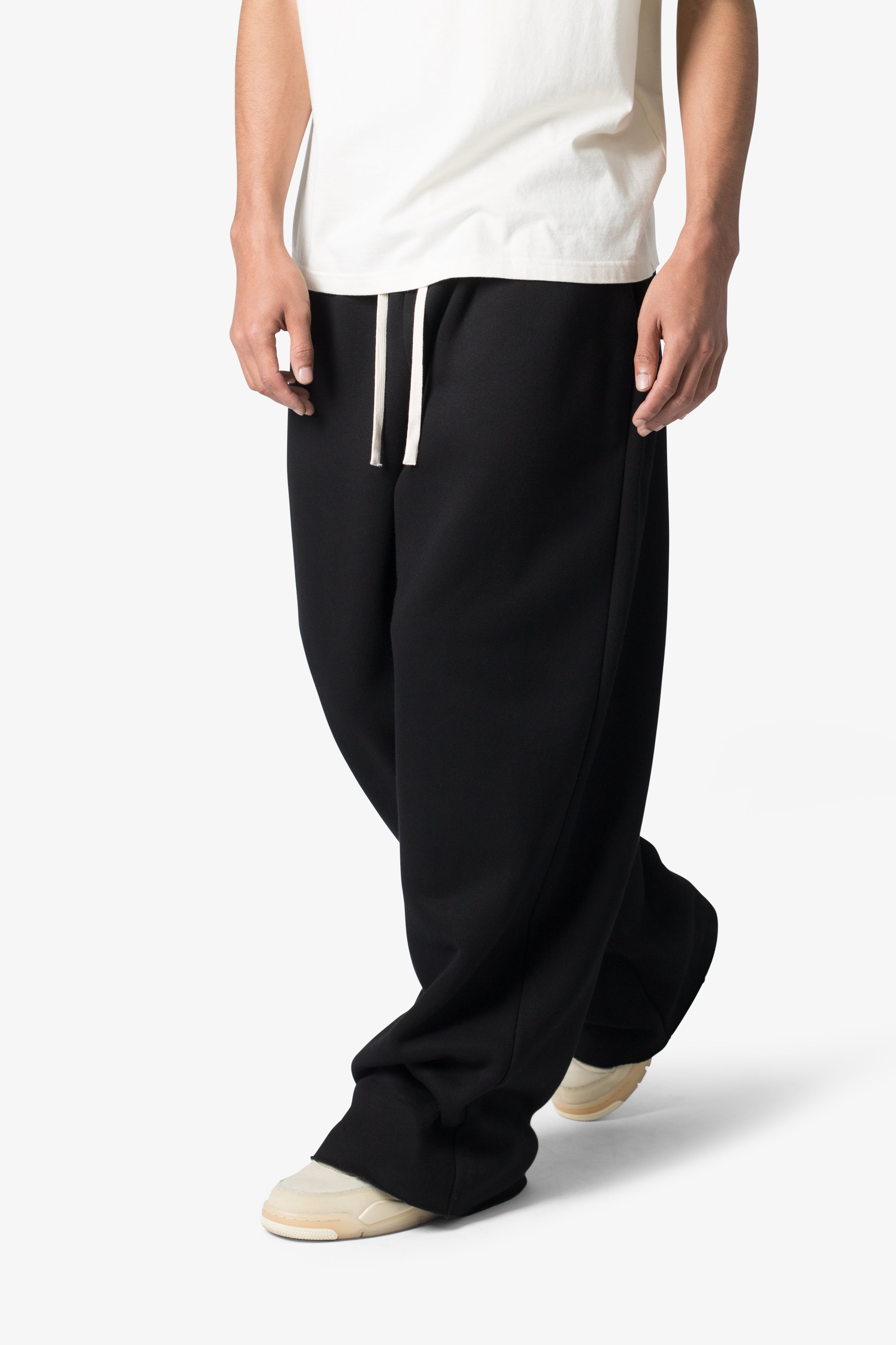 Washed Ultra Baggy Sweatpants - Black