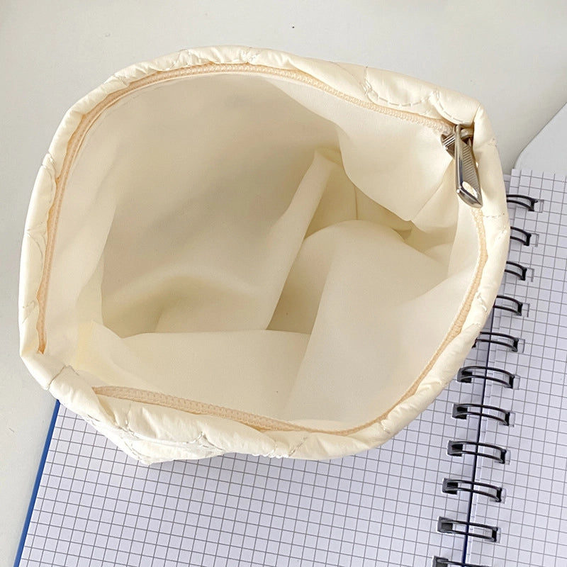 Casual Elegant Lady Cherry Heart Shape Polyester Storage Bag