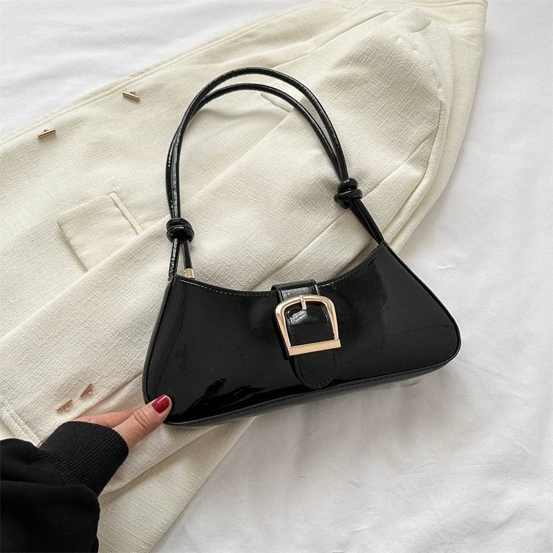 Women's All Seasons Pu Leather Solid Color Streetwear Square Magnetic Buckle Square Bag