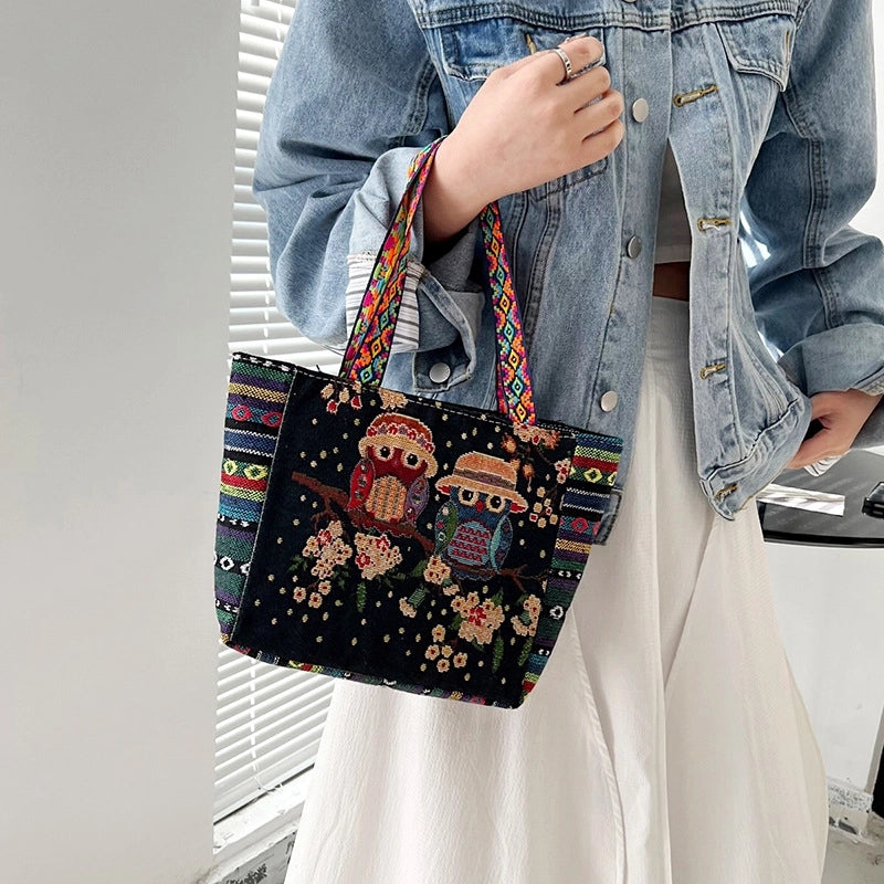 Women's Medium Canvas Animal Vacation Ethnic Style Square Zipper Tote Bag