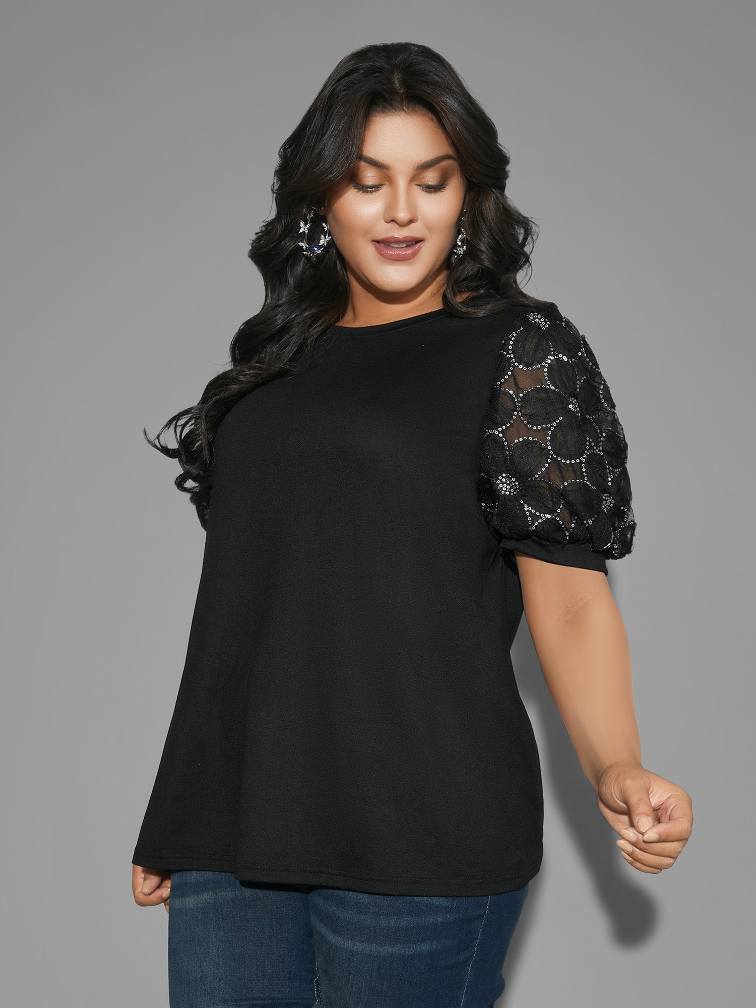 Floral Sequin Mesh Round Neck T-shirt