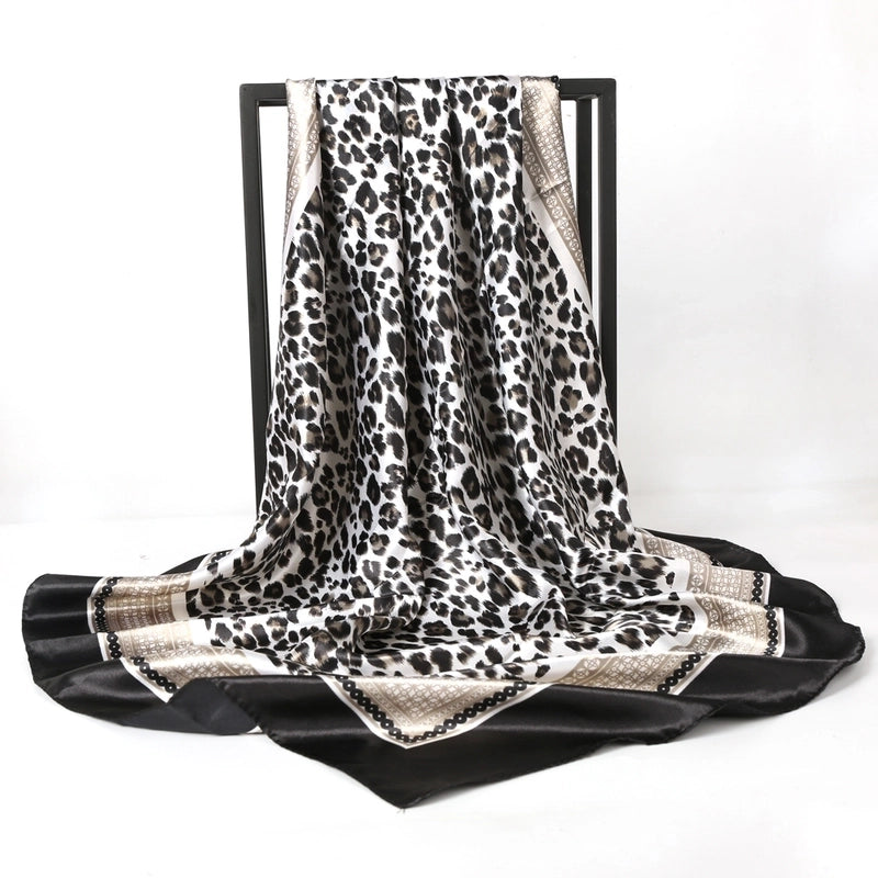Unisex Casual Leopard Satin Printing And Dyeing Printing Dyeing Silk Scarf Kerchief Bandanas