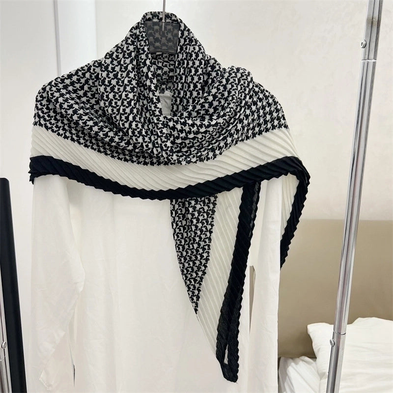 Women's Elegant Minimalist Color Block Polyester Printing Scarf