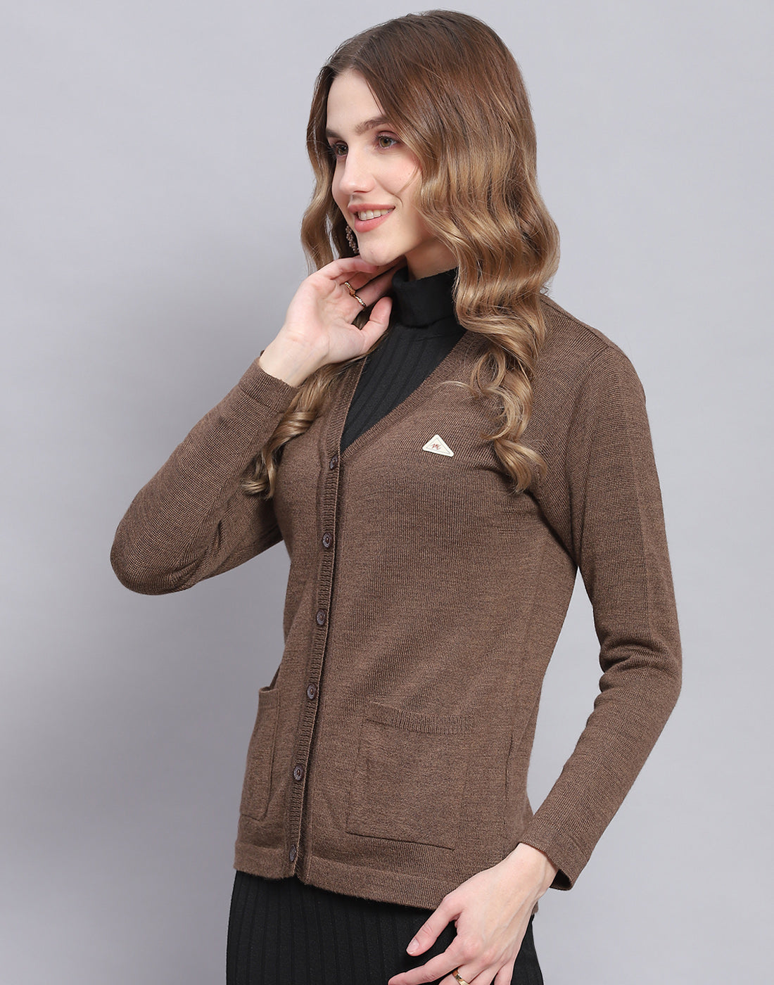 Women Brown Solid V Neck Full Sleeve Cardigan