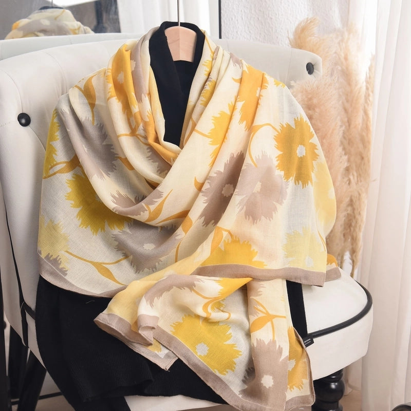 Women's Elegant Lady Ditsy Floral Rayon Polyester Printing And Dyeing Dyeing Floral Scarf Shawl