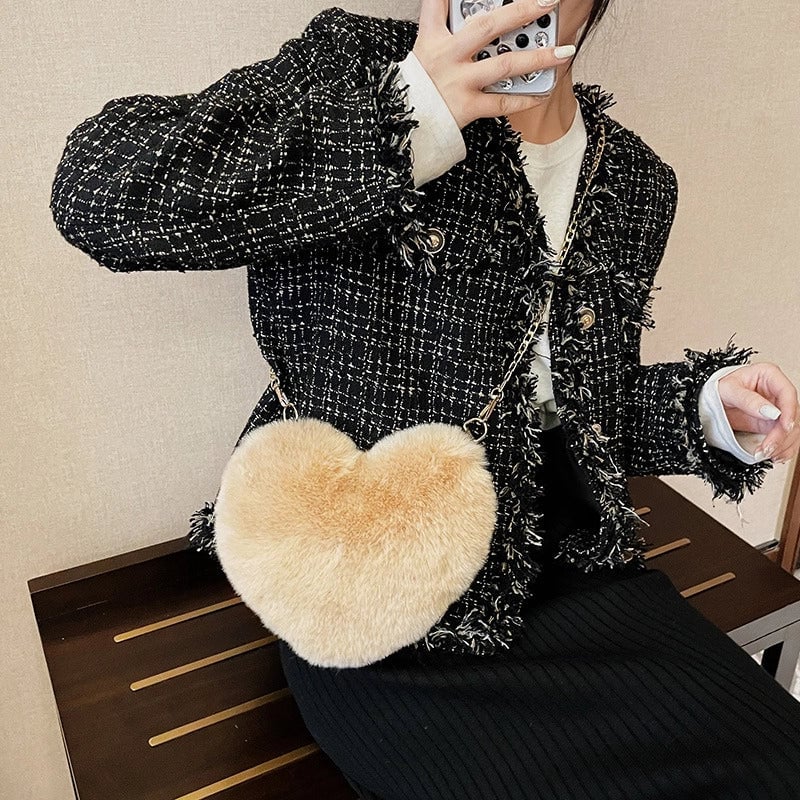 Women's Small Plush Solid Color Streetwear Heart-shaped Zipper Shoulder Bag Crossbody Bag