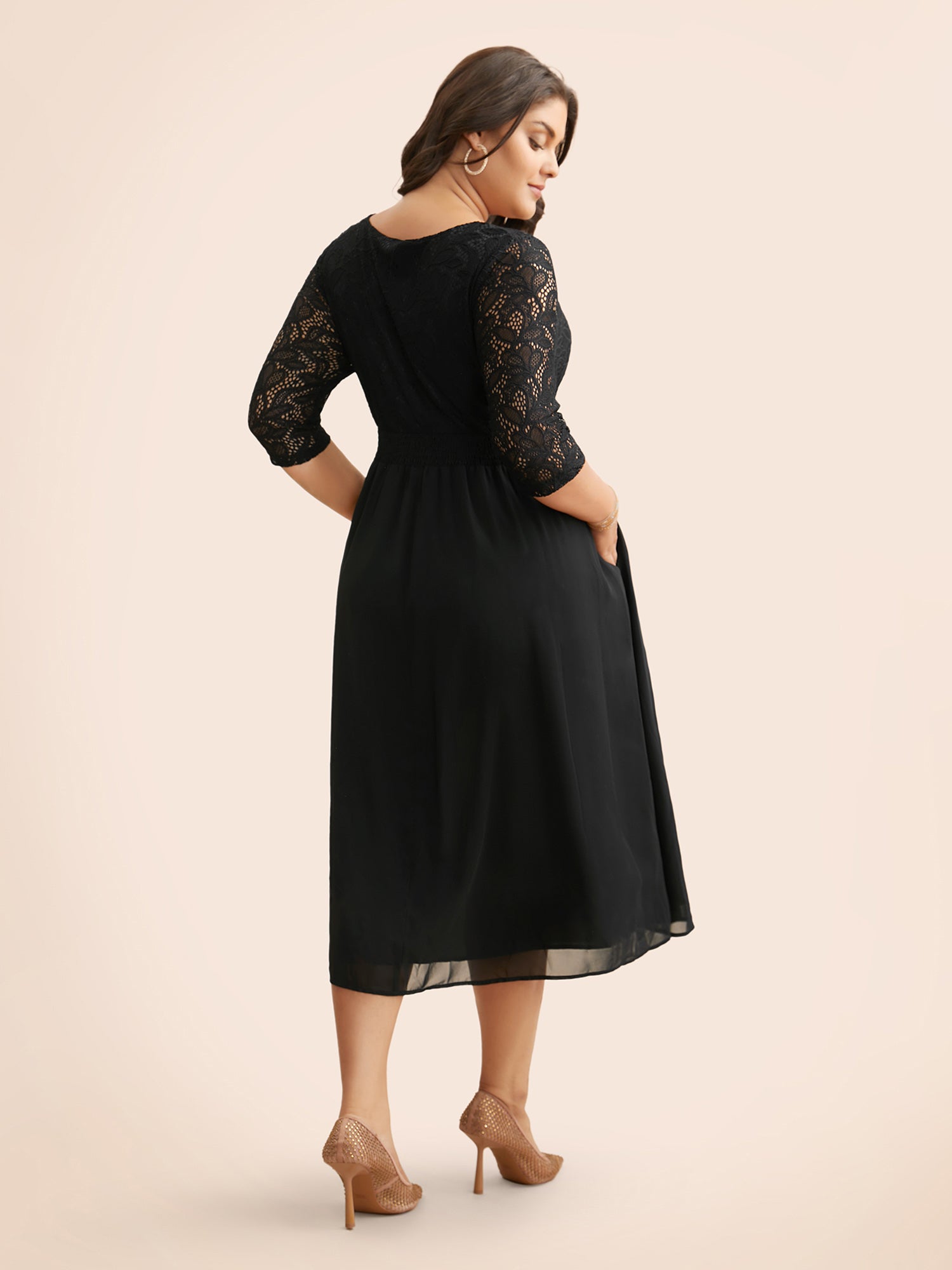 Lace Patchwork Shirred Midi Pocket Dress