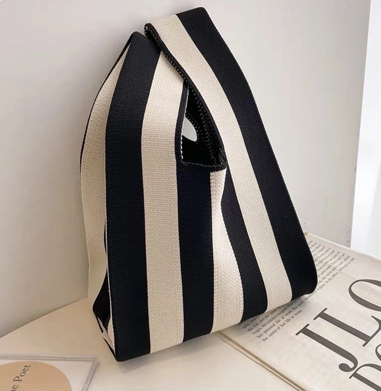 Spring And Summer New Arrival Women's Bag Handbag Bag Fashionable Simple Niche Knitted Bag Vesel Bag Crossbody Bag