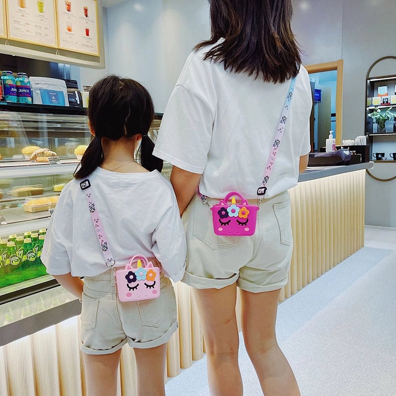 Cute Cartoon Silicone Bag