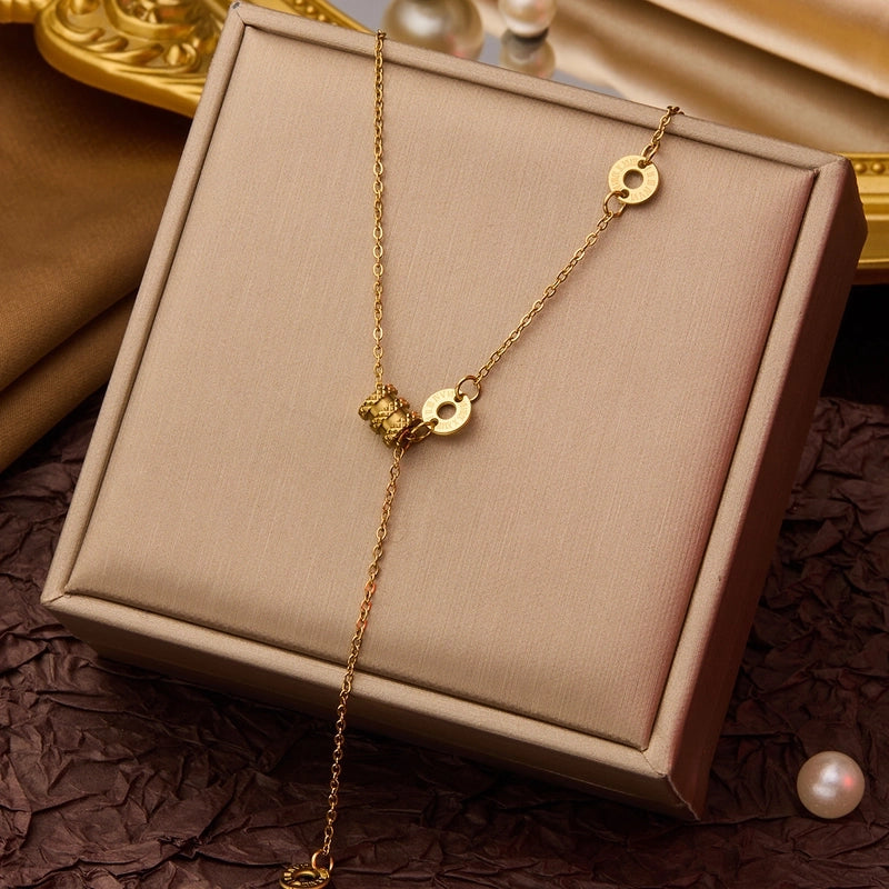 Elegant Minimalist Geometric Flower Bow Knot Titanium Steel Plating Pendant Necklace
