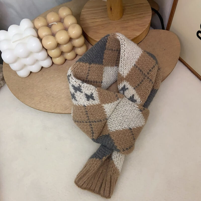 Vintage-Style Knitted Warm Pet Scarf