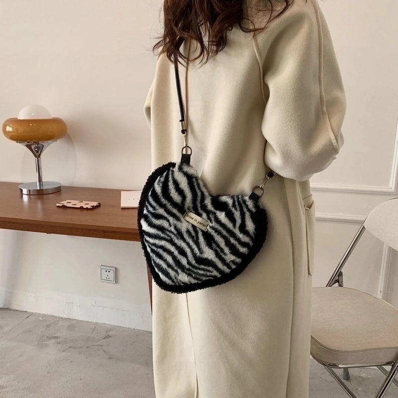 Women's Small Plush Zebra Flower Checkered Streetwear Heart-shaped Magnetic Buckle Underarm Bag