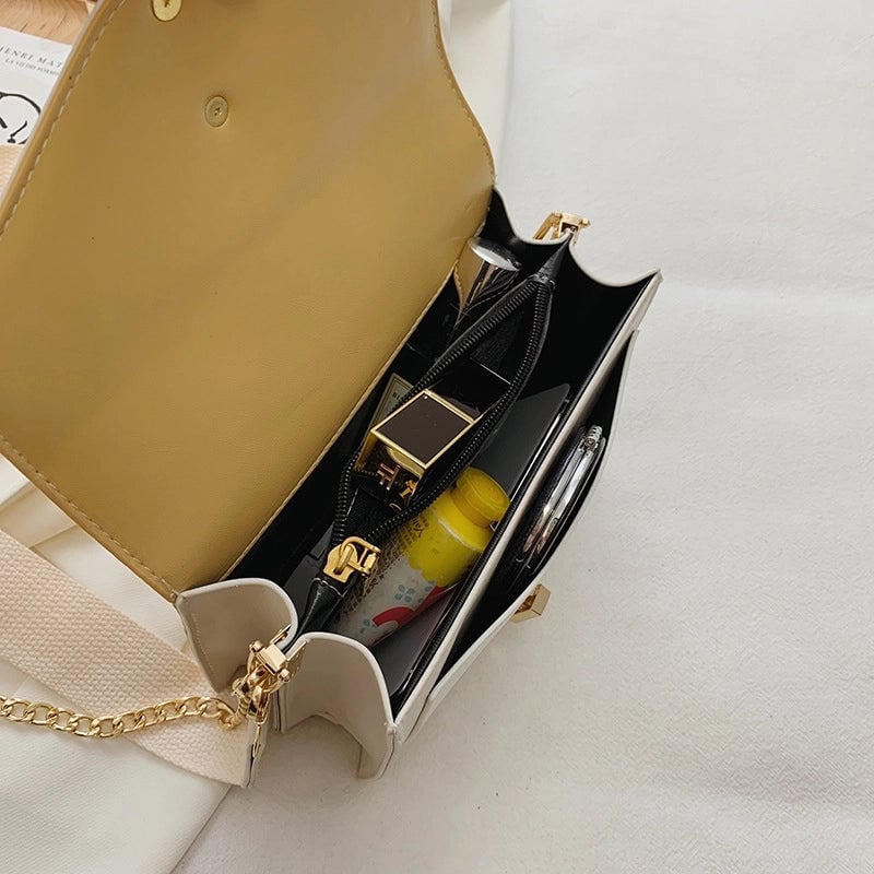 Women's Medium Pu Leather Color Block Streetwear Lock Clasp Crossbody Bag