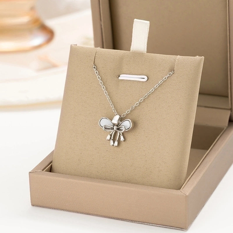 304 Stainless Steel Copper 18K Gold Plated K Gold Plated Inlay Heart Shape Wings Butterfly Zircon Pendant Necklace