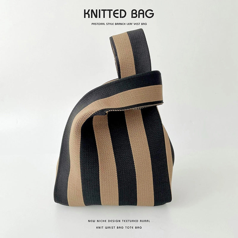 Women's Medium All Seasons Polyester Stripe Classic Style Square Open Handbag