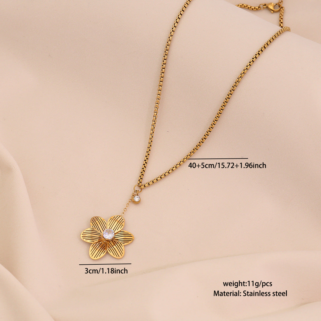 Personalized Flower Stainless Steel Pendant Necklace Versatile Clavicle Chain Ins Trendy Necklace N1507