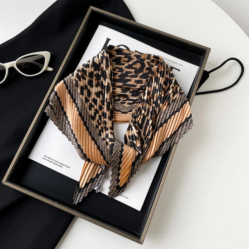 Women's Elegant Lady Leopard Polyester Tie-dye Silk Scarf