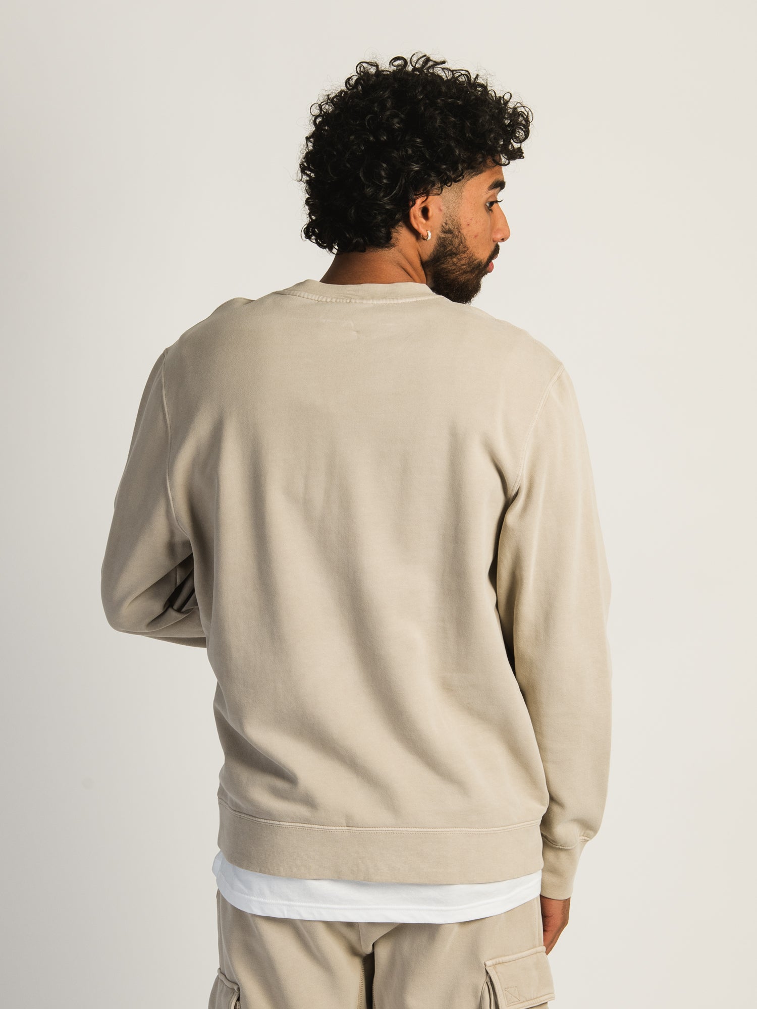 KOLBY PARKER GARMET DYE CREWNECK - OATMEAL