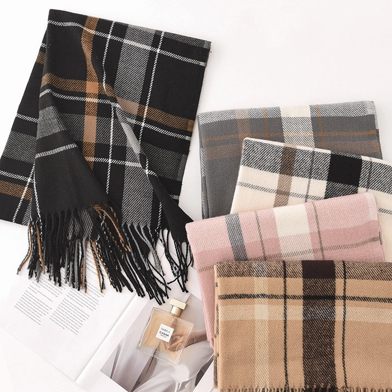 Women's Elegant Minimalist Plaid Imitation Cashmere Tassel Scarf