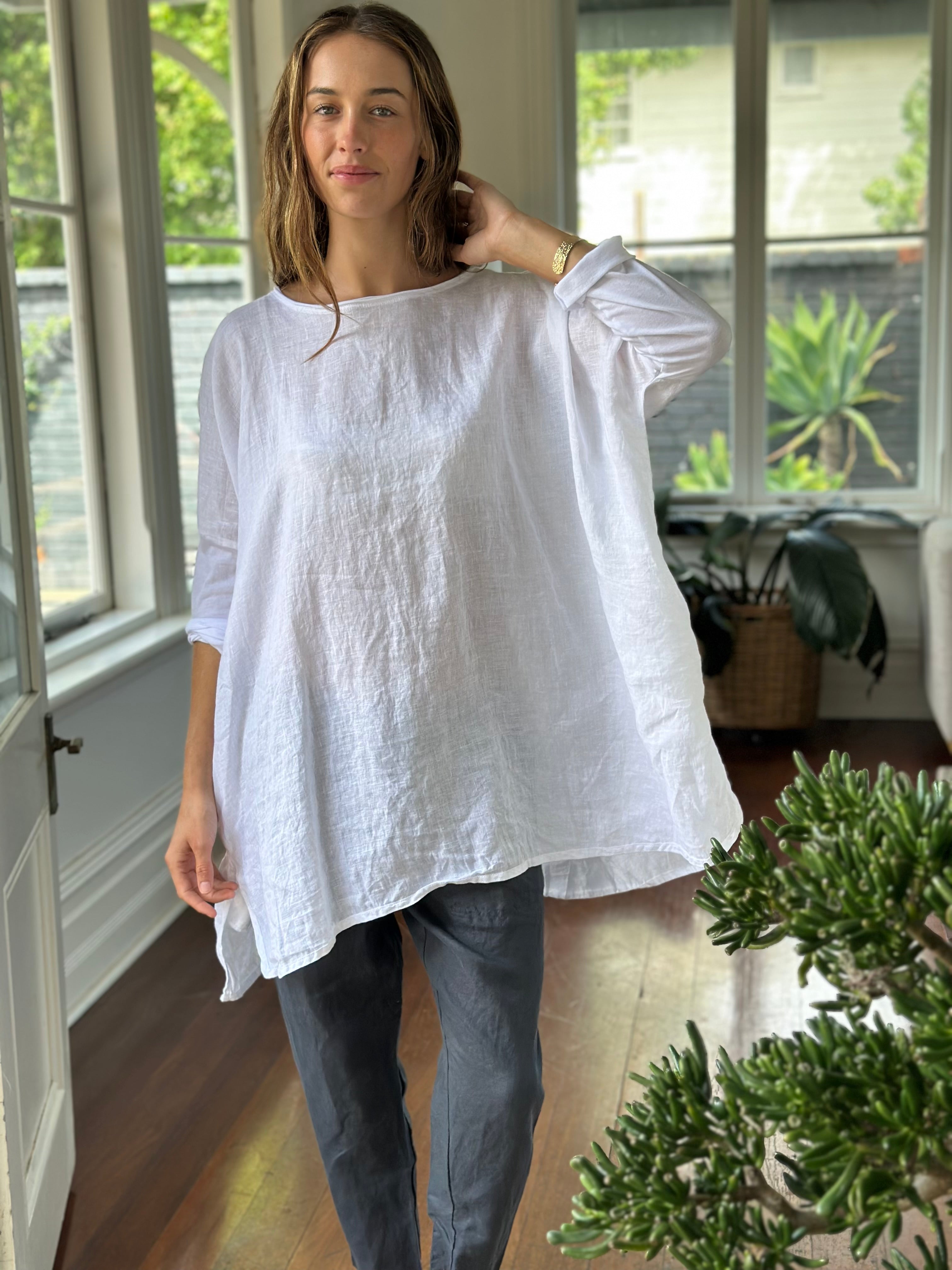 gabriella top-white