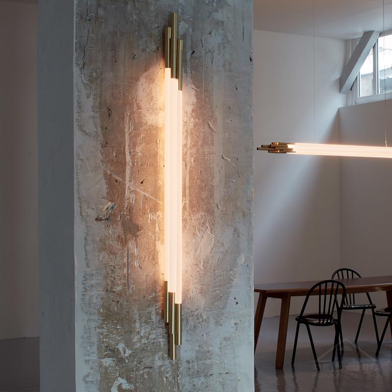 Carina | Modern LED Wall Light